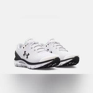 Under Armour Men’s White Charged Gemini 2020 Running Shoes